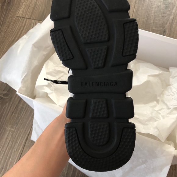 NWB BALENCIAGA Speed Lace-Up Sneakers - Picture 16 of 16